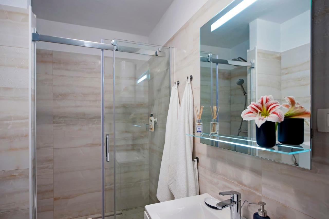 רוביני Apartment Anastasia מראה חיצוני תמונה