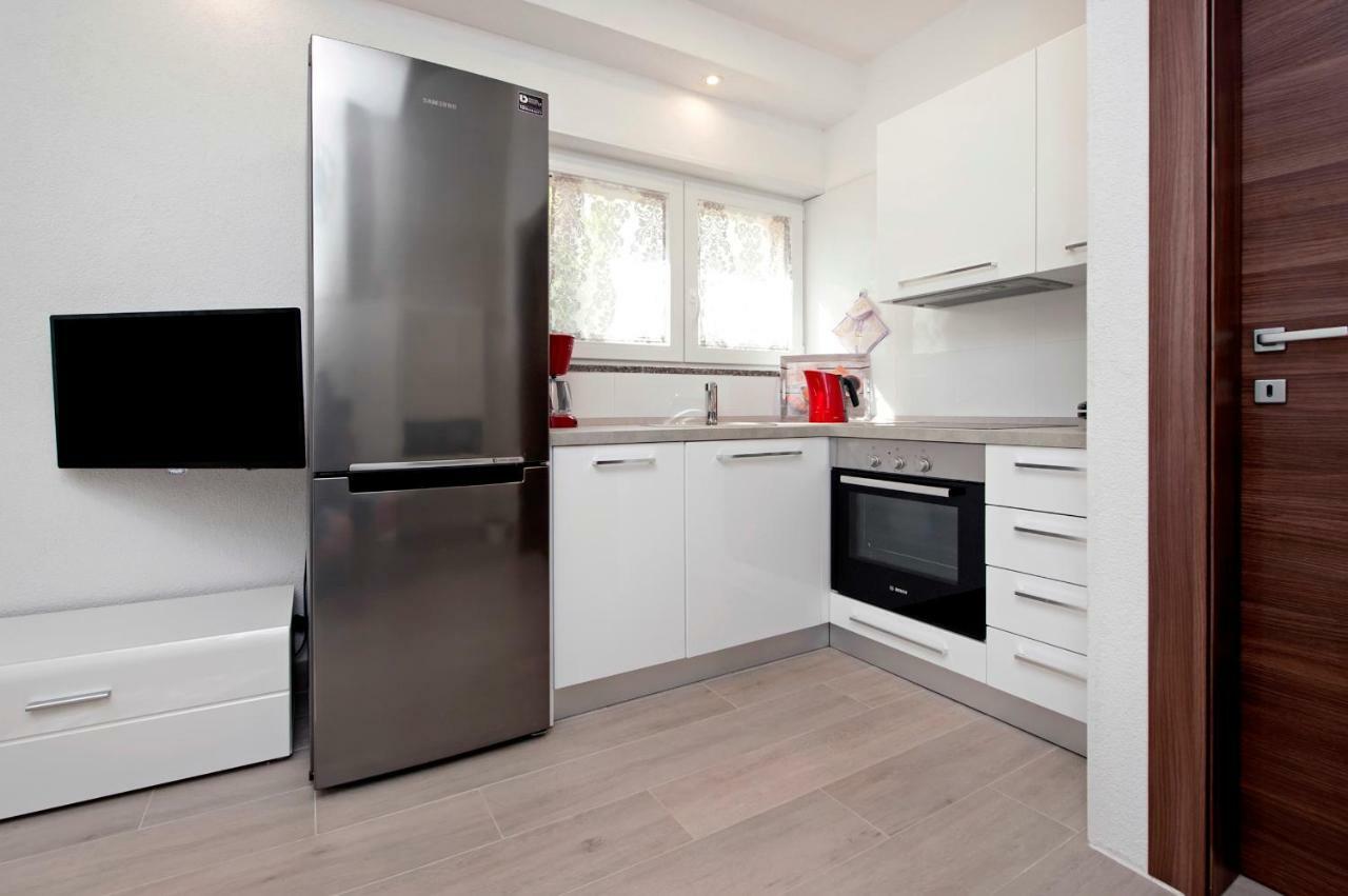 רוביני Apartment Anastasia מראה חיצוני תמונה