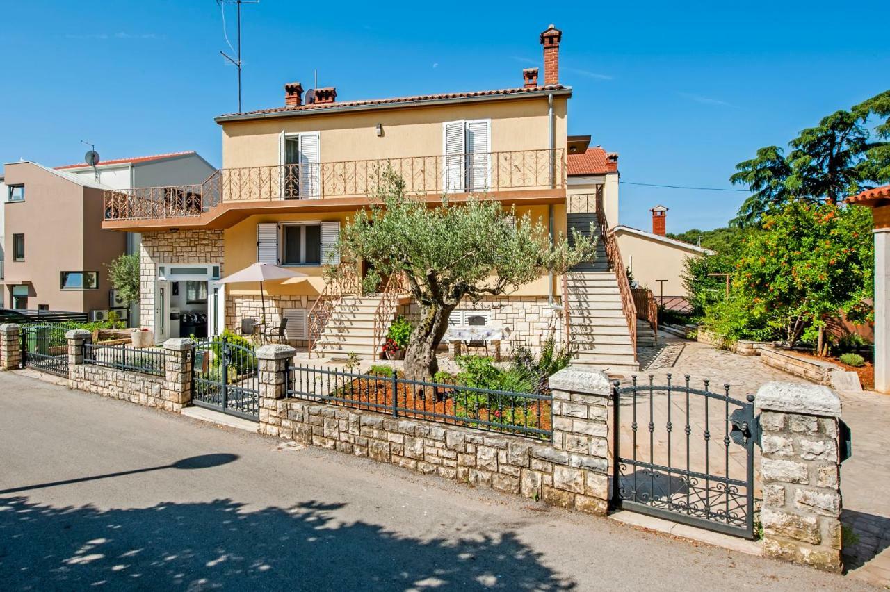 רוביני Apartment Anastasia מראה חיצוני תמונה