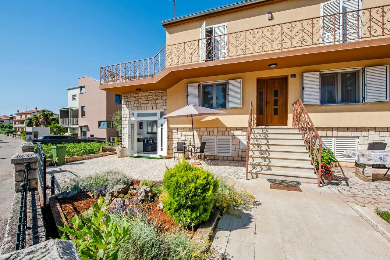 רוביני Apartment Anastasia מראה חיצוני תמונה