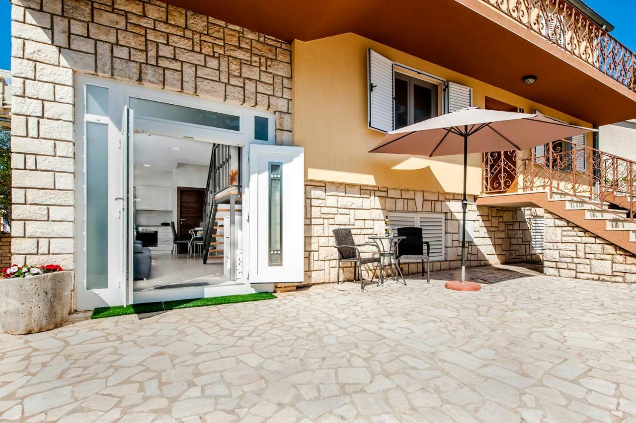רוביני Apartment Anastasia מראה חיצוני תמונה